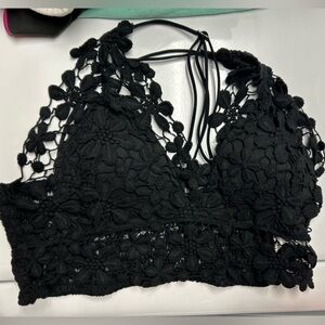 black cropped camisole size medium
